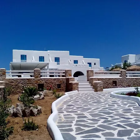 Cycladic Islands & 4*