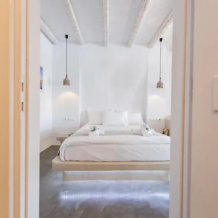 Cycladic Islands & Hotel