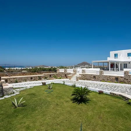 Cycladic Islands & 4* Agia Anna (Naxos)