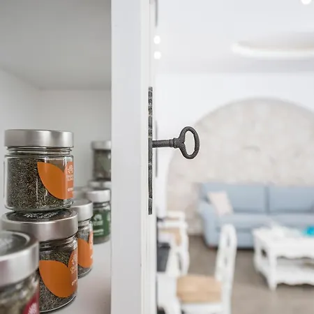 Cycladic Islands & Hotel 4*