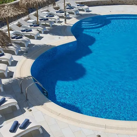Cycladic Islands & Hotel Agia Anna (Naxos)