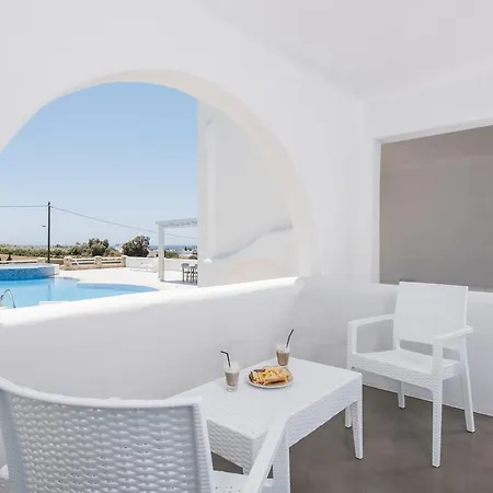 Cycladic Islands & Agia Anna (Naxos)