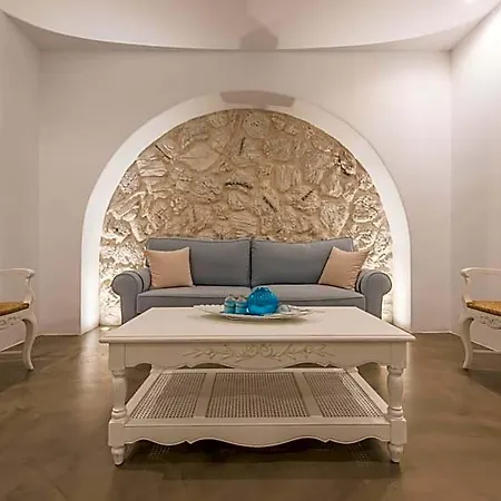 Cycladic Islands & Hotel Agia Anna (Naxos)