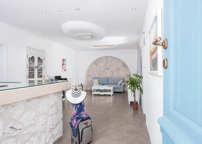 Cycladic Islands & Hotel 4*