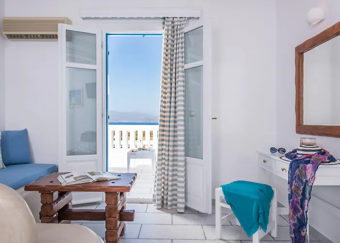 Cycladic Islands & Agia Anna (Naxos)